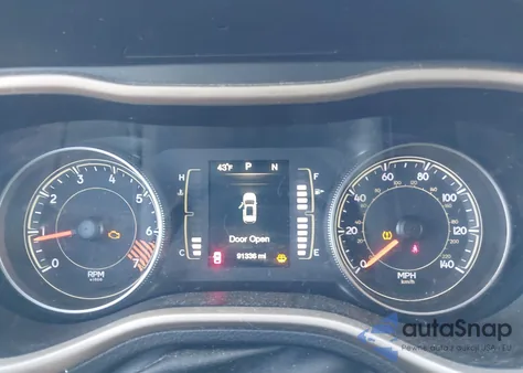 2015 Jeep Cherokee Latitude из США, поврежденный, VIN 1C4PJLCB8FW612267